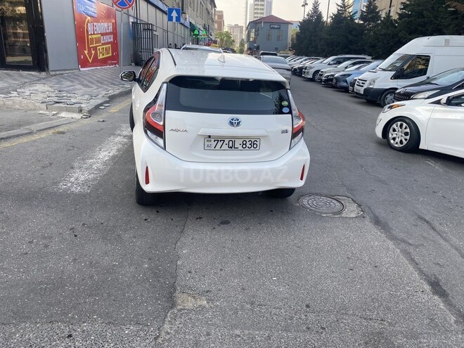 Toyota Aqua 2019, 144,000 km - 1.5 л - Bakı