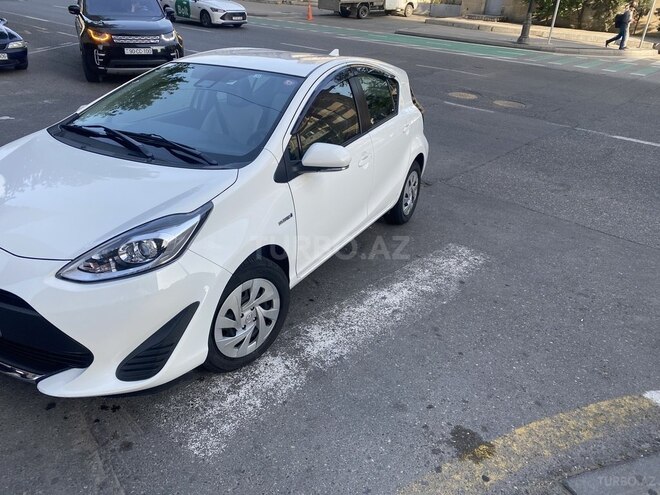 Toyota Aqua 2019, 144,000 km - 1.5 л - Bakı