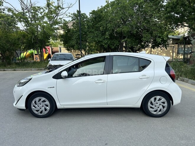 Toyota Aqua 2018, 118,050 km - 1.5 l - Bakı