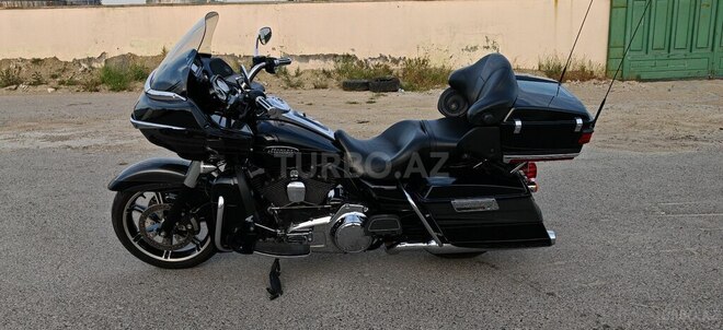 Harley-Davidson FLTRX Road Glide-3