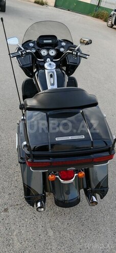 Harley-Davidson FLTRX Road Glide-7