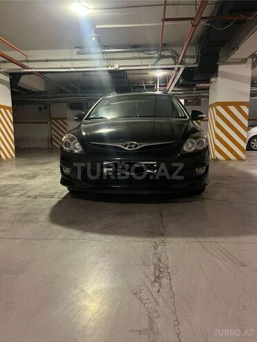Hyundai i30 2010, 242,000 km - 1.6 л - Bakı