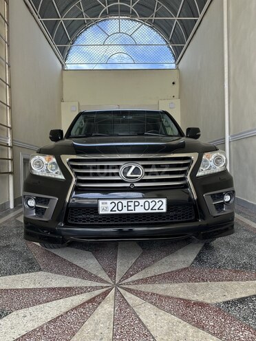 Lexus LX 570 2014, 106,400 km - 5.7 l - Gəncə