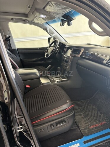 Lexus LX 570 2014, 106,400 km - 5.7 l - Gəncə