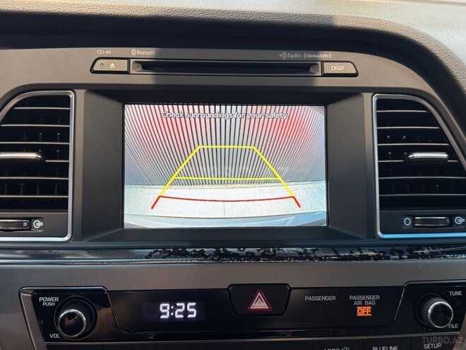 Hyundai Sonata-2