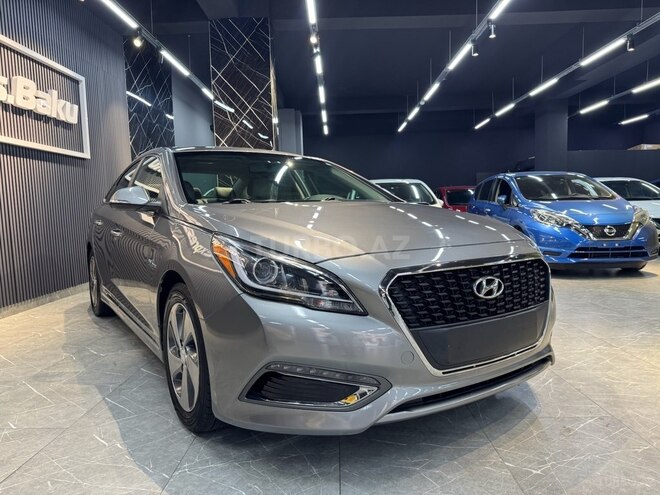 Hyundai Sonata-11