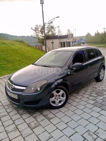 Opel Astra 2007, 330,000 km - 1.3 l - Balakən