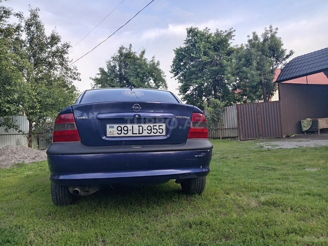 Opel Vectra 1996, 320,000 km - 2.0 l - Balakən