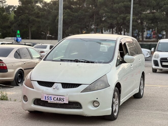Mitsubishi Grandis 2003, 243,897 km - 2.4 l - Bakı