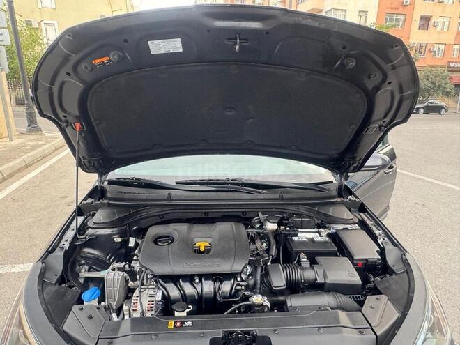 Hyundai Elantra 2019, 175,418 km - 2.0 л - Bakı