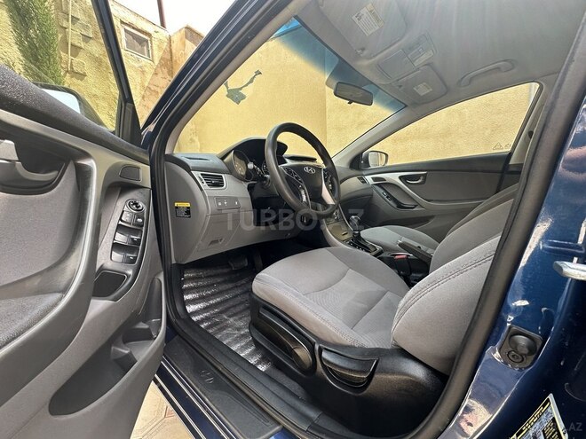 Hyundai Elantra 2015, 113,000 km - 1.8 l - Bakı