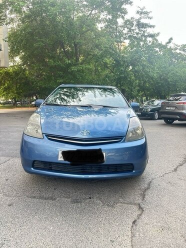 Toyota Prius-1