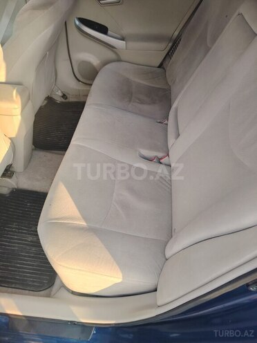 Toyota Prius 2011, 386,243 km - 1.8 l - Bakı