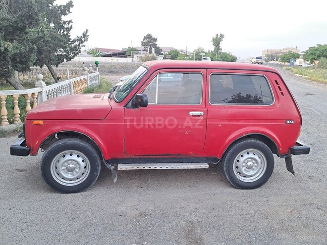 LADA (VAZ) Niva 1981, 286,200 km - 1.7 л - Salyan