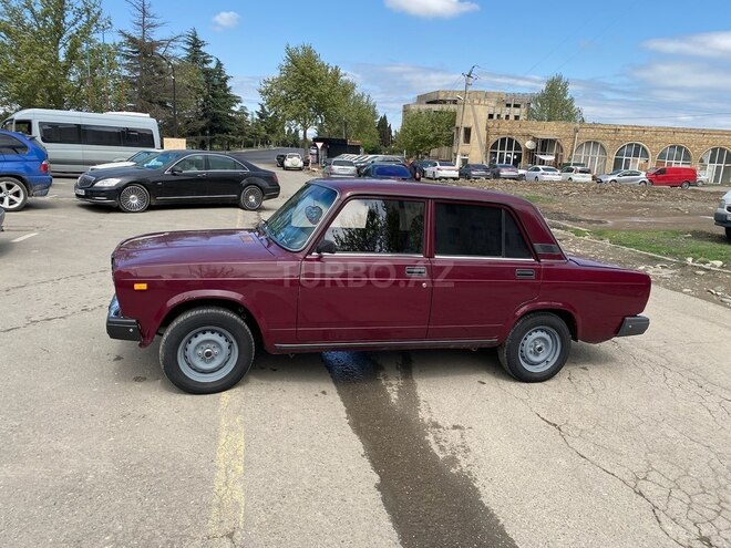 LADA (VAZ) 2107 2001, 80,000 km - 1.6 l - Göygöl