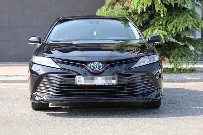 Toyota Camry-1