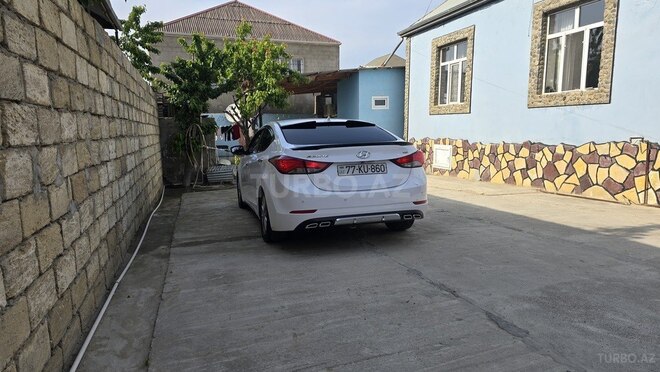 Hyundai Avante 2013, 210,000 km - 1.6 l - Bakı
