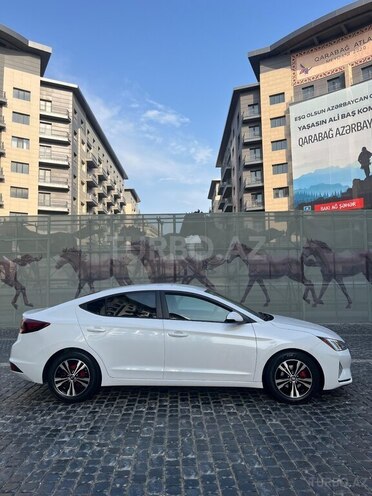 Hyundai Elantra 2020, 109,000 km - 2.0 l - Bakı