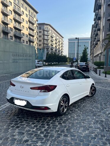 Hyundai Elantra 2020, 109,000 km - 2.0 l - Bakı