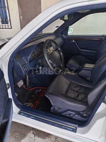 Mercedes C 220 1995, 364,102 km - 2.2 l - Bakı