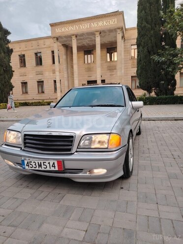 Mercedes C 230 1998, 285,000 km - 2.3 l - Yevlax