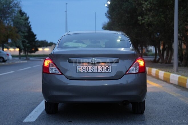 Nissan Sunny 2013, 310,000 km - 1.5 l - Bakı