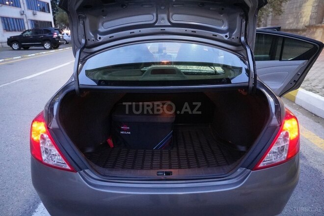 Nissan Sunny 2013, 310,000 km - 1.5 l - Bakı