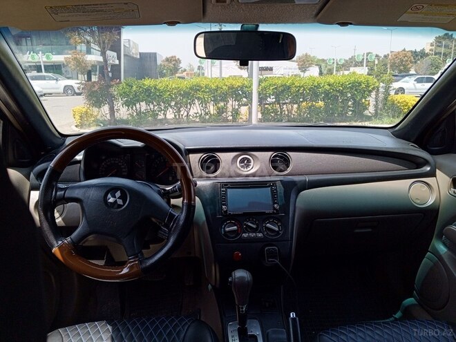 Mitsubishi Outlander 2004, 500,000 km - 2.4 l - Bakı