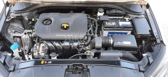 Hyundai Elantra 2017, 86,400 km - 2.0 л - Bakı