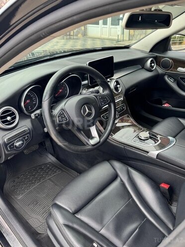 Mercedes C 300 2017, 180,000 km - 2.0 л - Yevlax