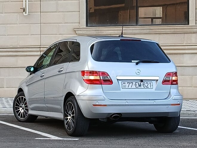 Mercedes B 170 2007, 268,000 km - 1.7 л - Sumqayıt
