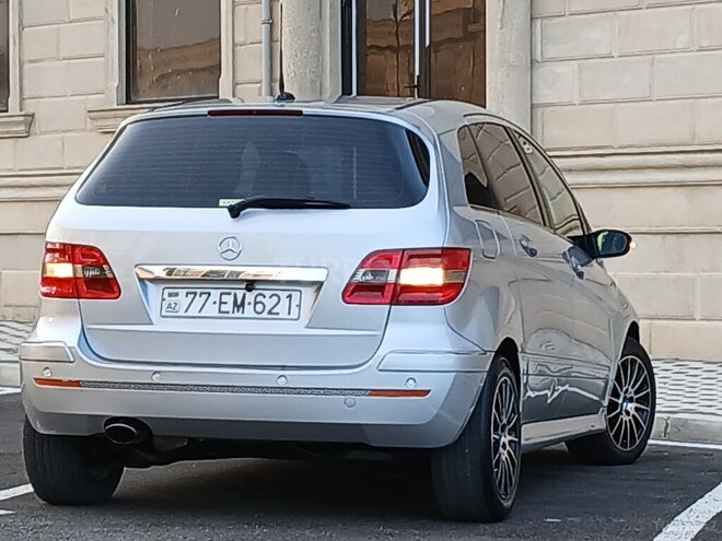 Mercedes B 170 2007, 268,000 km - 1.7 л - Sumqayıt
