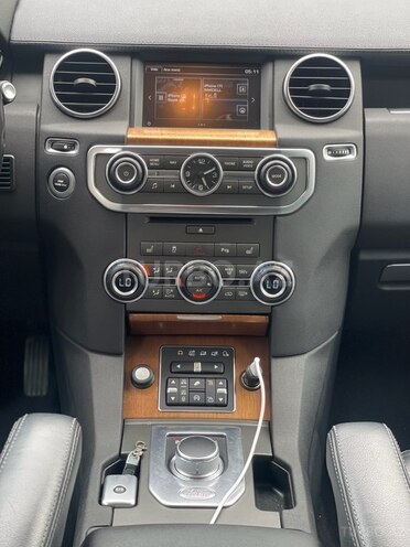 Land Rover Discovery 2015, 135,000 km - 3.0 l - Bakı