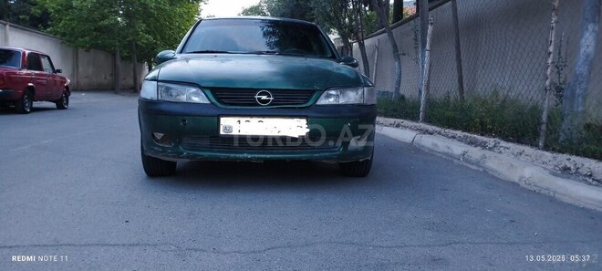 Opel Vectra 1996, 344,000 km - 1.6 l - Bakı
