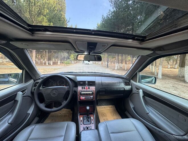 Mercedes C 200 1999, 341,000 km - 2.0 л - Sumqayıt