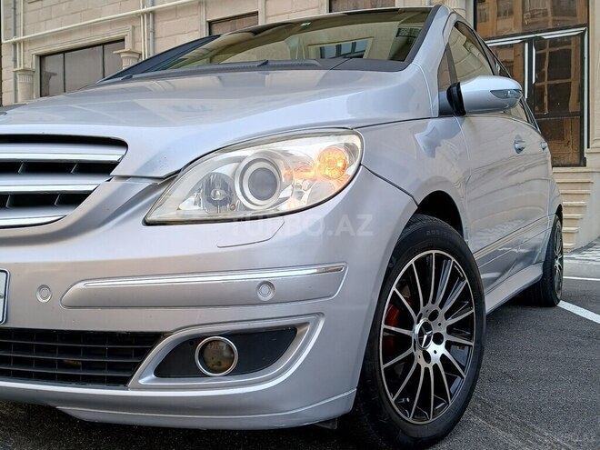 Mercedes B 170 2007, 268,000 km - 1.7 л - Sumqayıt