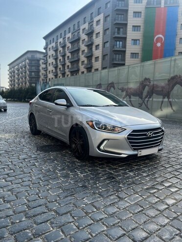 Hyundai Elantra 2017, 154,497 km - 2.0 л - Bakı