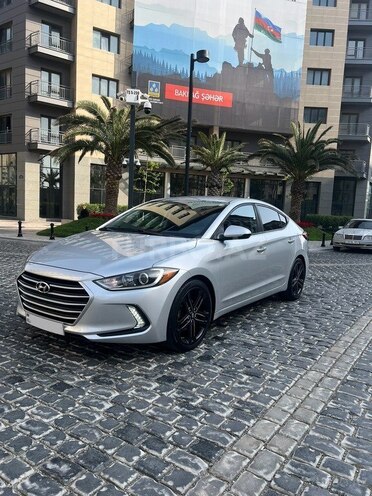 Hyundai Elantra 2017, 154,497 km - 2.0 л - Bakı