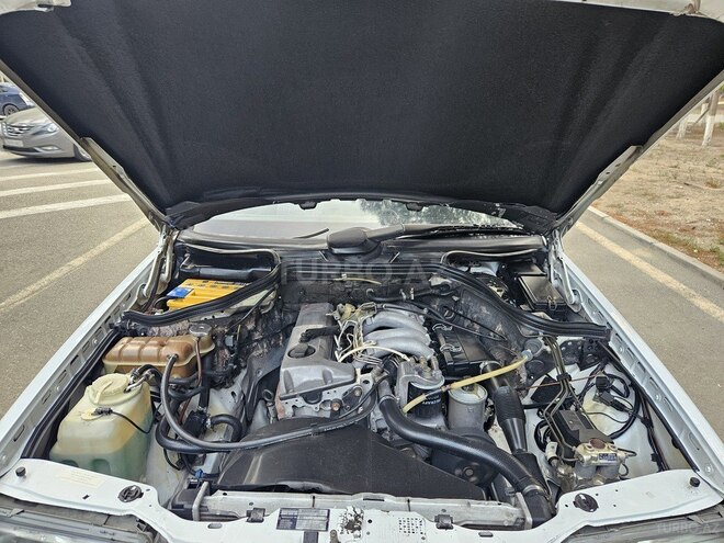 Mercedes E 200 d 1992, 542,361 km - 2.0 л - Bakı