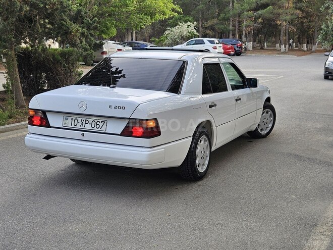 Mercedes E 200 d 1992, 542,361 km - 2.0 л - Bakı