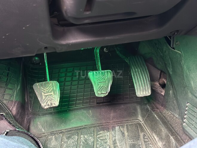 LADA (VAZ) Priora 2013, 95,000 km - 1.6 l - Gəncə