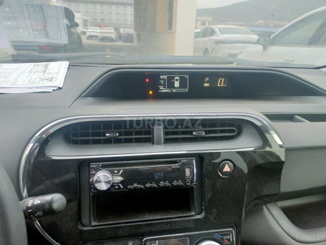 Toyota Aqua 2017, 166,000 km - 1.5 l - Bakı