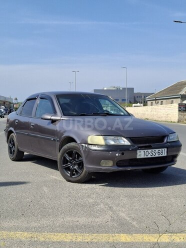 Opel Vectra 1996, 305,000 km - 1.8 l - Bakı