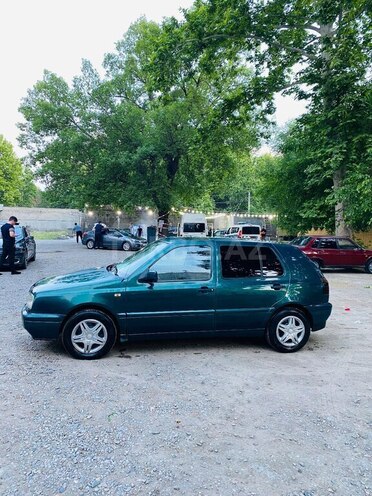 Volkswagen Golf 1997, 220,000 km - 1.8 l - Mingəçevir