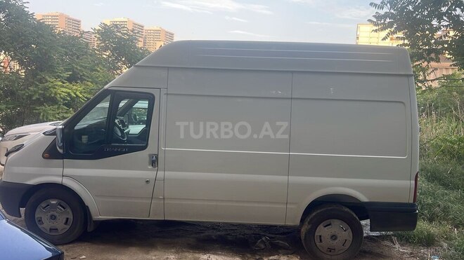 Ford Transit 2011, 147,000 km - 2.4 л - Bakı