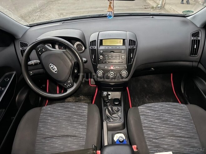 Kia Ceed 2008, 189,000 km - 1.4 л - Gəncə