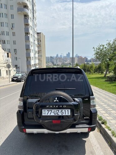 Mitsubishi Pajero 2007, 243,000 km - 3.0 л - Bakı