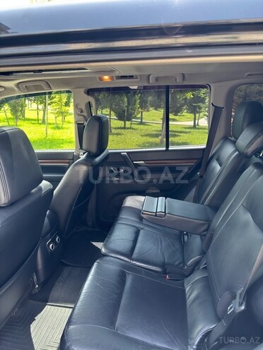 Mitsubishi Pajero 2007, 243,000 km - 3.0 л - Bakı