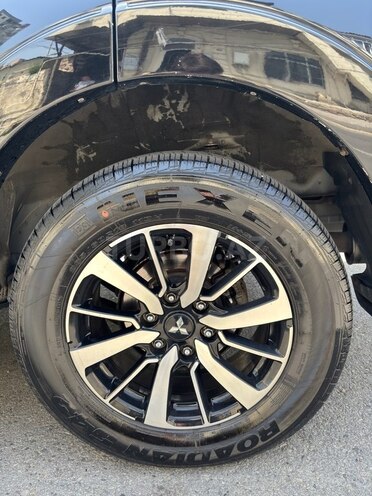 Mitsubishi Pajero 2007, 243,000 km - 3.0 л - Bakı
