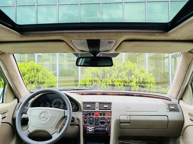 Mercedes C 230 1998, 178,000 km - 2.3 l - İmişli